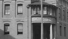 The outside of the children's court in Sydney in the olden days.